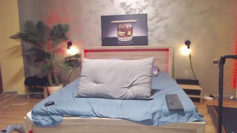 Tiberius online show from August 6, 2026, 5:53 am