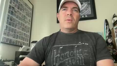 Snapshot of joe2cum4u chatting on April 27, 2026, 4:16 pm joe2cum4u online show from April 27, 2026, 4:16 pm