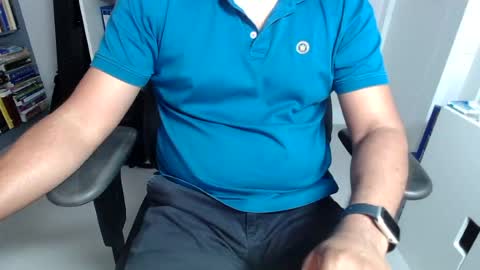 Snapshot of joe765shades chatting on July 6, 2026, 11:40 am joe765shades online show from July 6, 2026, 11:40 am
