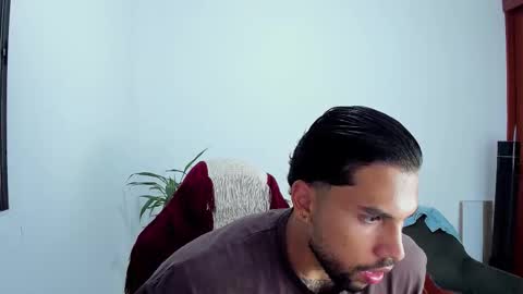 Snapshot of joe_esthetic chatting on October 26, 2025, 11:20 pm joe_esthetic online show from October 26, 2025, 11:20 pm