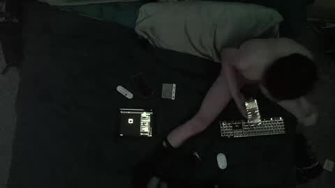 Angel online show from October 10, 2025, 8:57 am