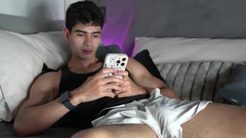 Snapshot of joe_steel1 chatting on May 5, 2026, 9:45 pm joe_steel1 online show from May 5, 2026, 9:45 pm
