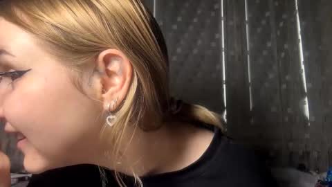 Aurora online show from March 8, 2026, 8:18 am