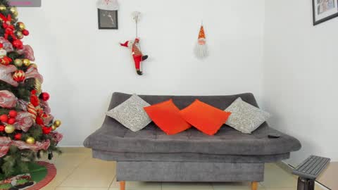 joelandalexa online show from December 9, 2024, 6:14 pm