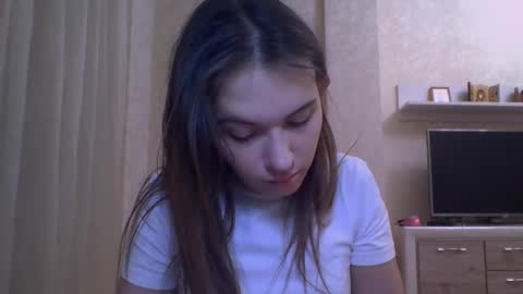 Jennifer online show from October 24, 2025, 4:58 pm