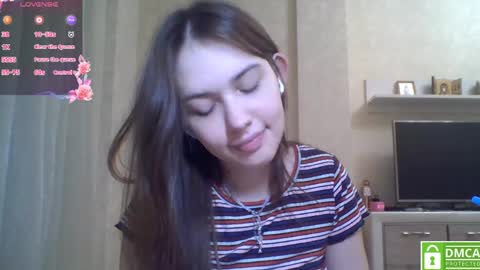 Jennifer online show from May 3, 2026, 10:16 pm