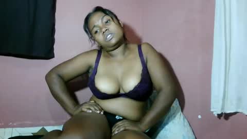 joenah012 online show from July 5, 2026, 6:04 pm