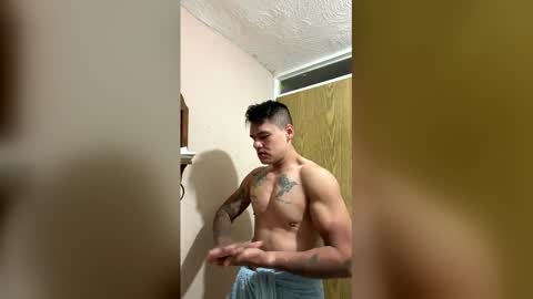 joey_montana3 online show from March 18, 2026, 1:58 pm