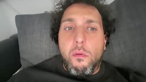 joeyamsterdam online show from June 6, 2026, 1:38 pm