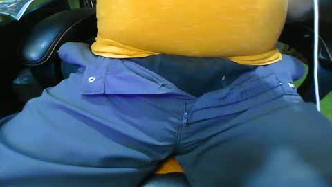 joeyballs123 online show from June 10, 2026, 11:35 pm