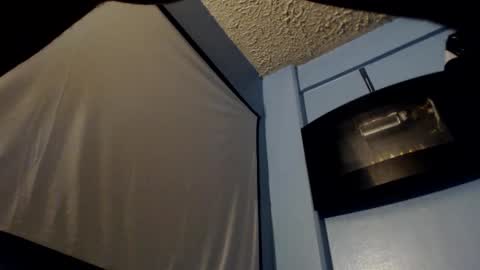 Snapshot of joeyjoy11125648 chatting on December 17, 2025, 7:03 am joeyjoy11125648 online show from December 17, 2025, 7:03 am