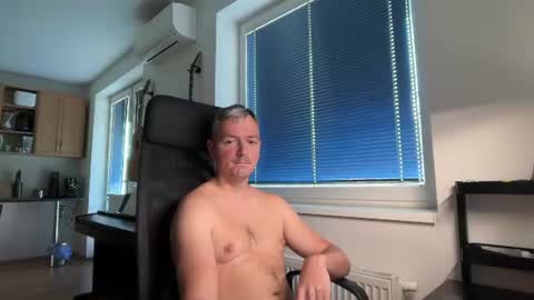 Snapshot of jogger1991 chatting on June 21, 2026, 4:59 am Jogger1991 online show from June 21, 2026, 4:59 am