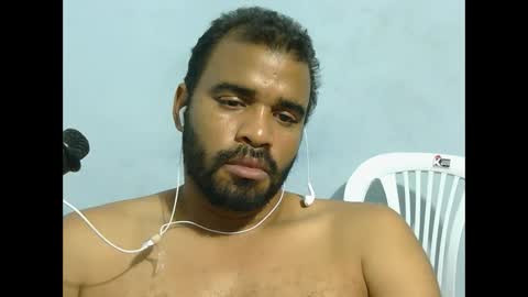 Snapshot of johan2222222222 chatting on April 7, 2026, 4:35 am johan2222222222 online show from April 7, 2026, 4:35 am