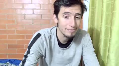 Snapshot of johan70nsexy chatting on May 31, 2026, 1:36 am johan70nsexy online show from May 31, 2026, 1:36 am