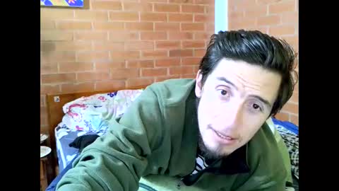 Snapshot of johan70nsexy chatting on June 3, 2026, 2:33 pm johan70nsexy online show from June 3, 2026, 2:33 pm