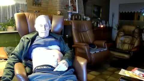 Snapshot of johan7_heet chatting on December 20, 2024, 4:36 pm johan7 heet online show from December 20, 2024, 4:36 pm