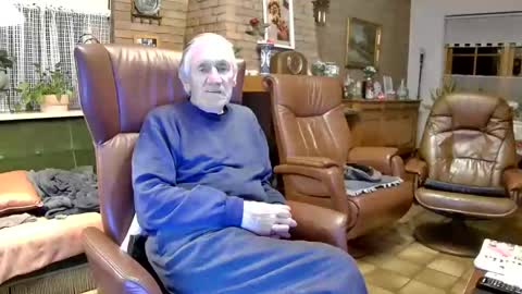 Snapshot of johan7_heet chatting on December 25, 2024, 10:37 pm johan7 heet online show from December 25, 2024, 10:37 pm