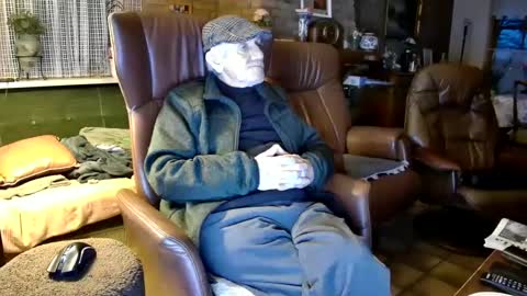 Snapshot of johan7_heet chatting on February 19, 2025, 5:27 pm johan7 heet online show from February 19, 2025, 5:27 pm