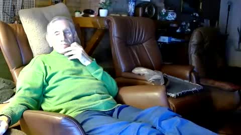 Snapshot of johan7_heet chatting on September 12, 2025, 6:19 pm johan7 heet online show from September 12, 2025, 6:19 pm