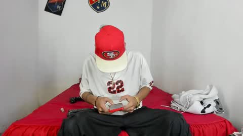 Snapshot of johan_and_antonella chatting on February 15, 2025, 11:25 pm johan_and_antonella online show from February 15, 2025, 11:25 pm