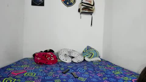 Snapshot of johan_and_antonella chatting on October 15, 2025, 2:55 am johan_and_antonella online show from October 15, 2025, 2:55 am