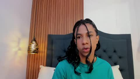 Johan  online show from April 28, 2026, 11:37 am