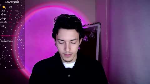 Snapshot of johan_parker222 chatting on February 9, 2026, 1:31 am johan_parker222 online show from February 9, 2026, 1:31 am