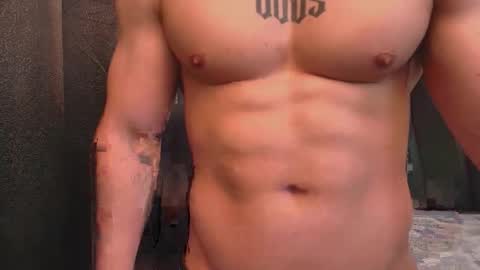Snapshot of johan_williams_07 chatting on May 4, 2026, 11:34 pm Johan Williams online show from May 4, 2026, 11:34 pm