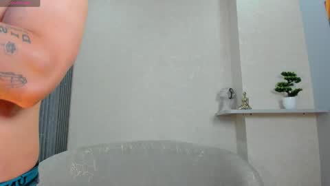 Snapshot of johan_williams_07 chatting on May 13, 2026, 12:08 am Johan Williams online show from May 13, 2026, 12:08 am