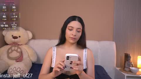 johana fox online show from June 12, 2026, 5:23 pm