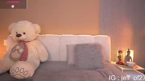 Snapshot of johana_fox_ chatting on July 21, 2026, 9:28 pm johana fox online show from July 21, 2026, 9:28 pm