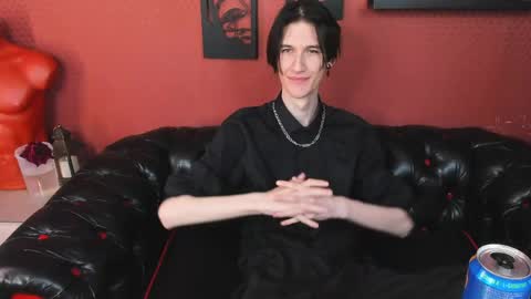 john__strong online show from June 6, 2026, 2:44 pm