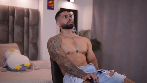 john online show from February 20, 2025, 12:19 am