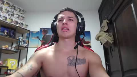 Snapshot of john_s117 chatting on January 5, 2025, 1:56 am JOHN online show from January 5, 2025, 1:56 am