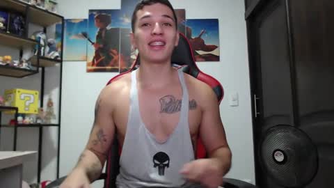 Snapshot of john_s117 chatting on January 11, 2025, 1:37 am JOHN online show from January 11, 2025, 1:37 am