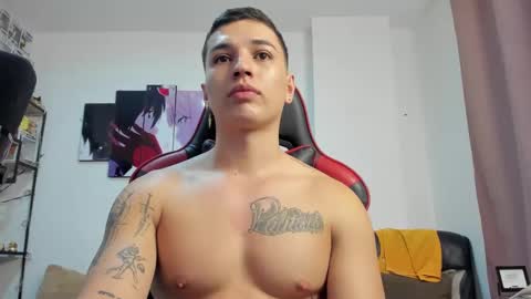 Snapshot of john_s117 chatting on November 24, 2025, 12:32 am JOHN online show from November 24, 2025, 12:32 am