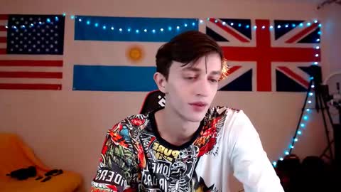 Snapshot of john_winx chatting on February 15, 2026, 2:03 pm john_winx online show from February 15, 2026, 2:03 pm