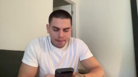 Snapshot of johnafterdark chatting on November 25, 2025, 9:04 pm JAXX online show from November 25, 2025, 9:04 pm