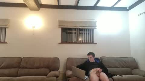 johnathan_stuart33 online show from February 24, 2026, 11:36 pm