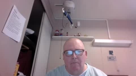 johncandy59 online show from May 4, 2026, 9:33 pm