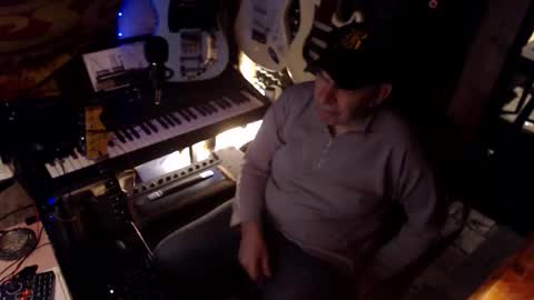 johnfeelgood004 online show from February 22, 2026, 7:23 pm