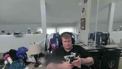 Snapshot of johnfernandez784 chatting on May 29, 2026, 1:42 pm johnfernandez784 online show from May 29, 2026, 1:42 pm