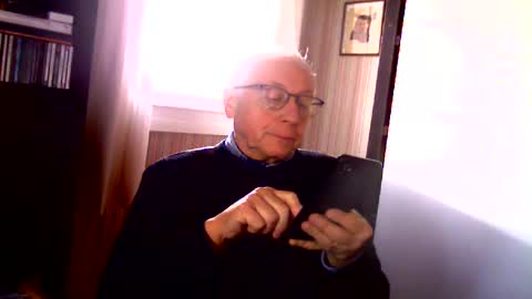 Snapshot of johnjohn6226623 chatting on January 4, 2025, 11:22 am johnjohn6226 online show from January 4, 2025, 11:22 am