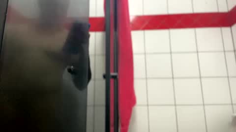 Snapshot of johnjow10 chatting on February 5, 2025, 4:14 pm JOHN online show from February 5, 2025, 4:14 pm