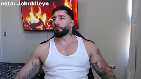 Snapshot of johnklleyn chatting on October 28, 2025, 7:27 pm john online show from October 28, 2025, 7:27 pm