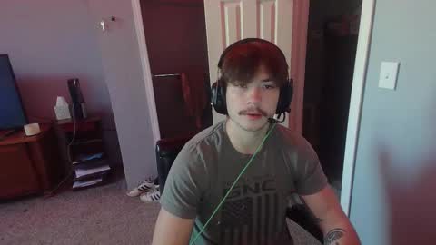 Snapshot of johnlights0 chatting on December 17, 2025, 7:31 pm John Lights online show from December 17, 2025, 7:31 pm