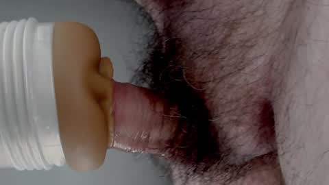 Snapshot of johnny1098 chatting on December 5, 2024, 12:08 am johnny1098 online show from December 5, 2024, 12:08 am