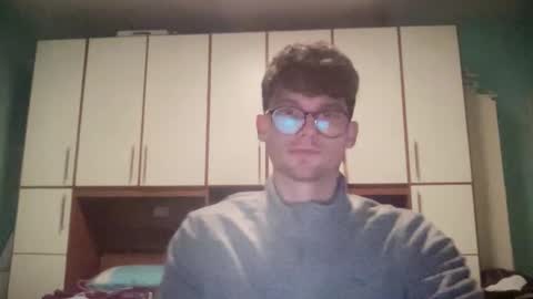 Johnny online show from December 16, 2025, 5:18 pm