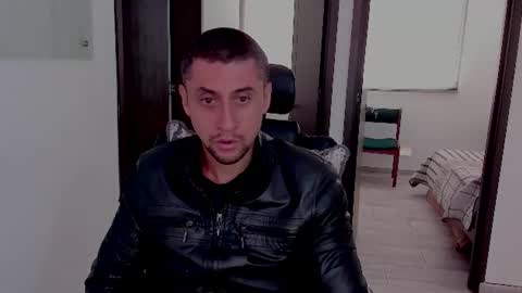 Snapshot of johnny_seens1 chatting on June 16, 2026, 3:03 pm Johnny online show from June 16, 2026, 3:03 pm