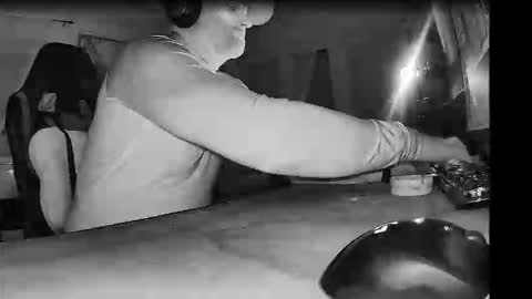 Hawk Tuah enjoyer online show from December 21, 2025, 3:52 pm